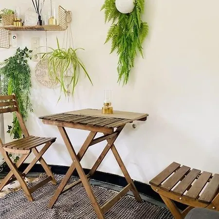 Privatzimmer, Bad Und Toilette Im Nebenhaus Würzburg